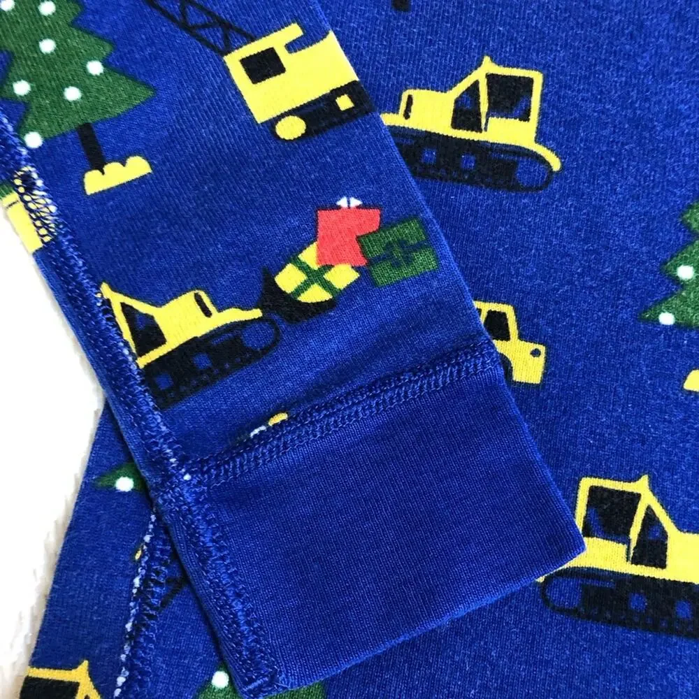 Hanna Andersson blue Christmas tree construction vehicle pajama set 150 or US 12